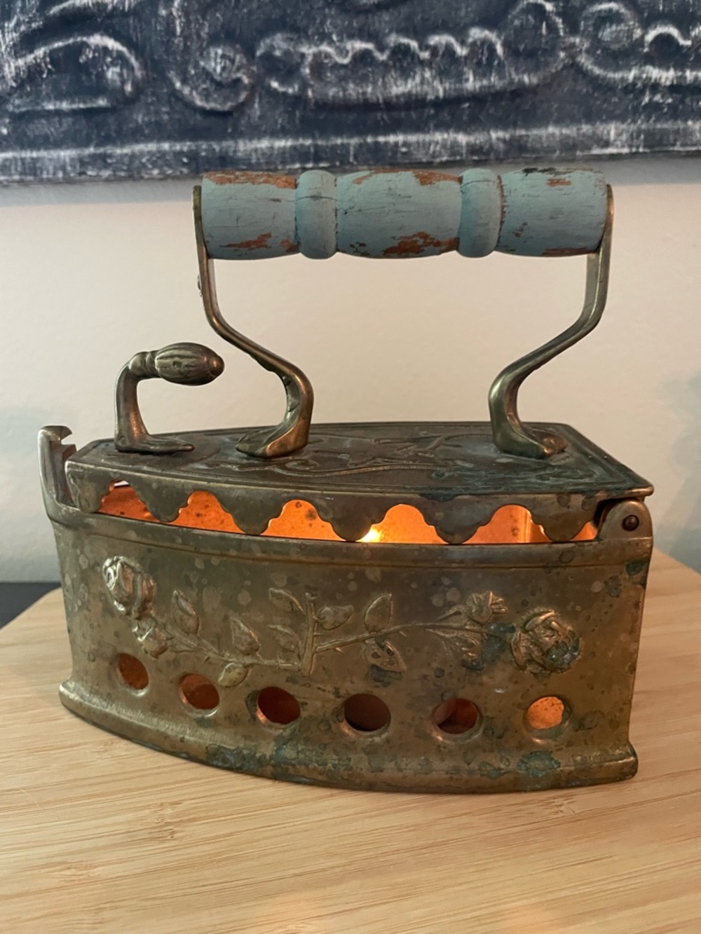Vintage-Style Decorative Metal Iron - Distressed Blue Handle
